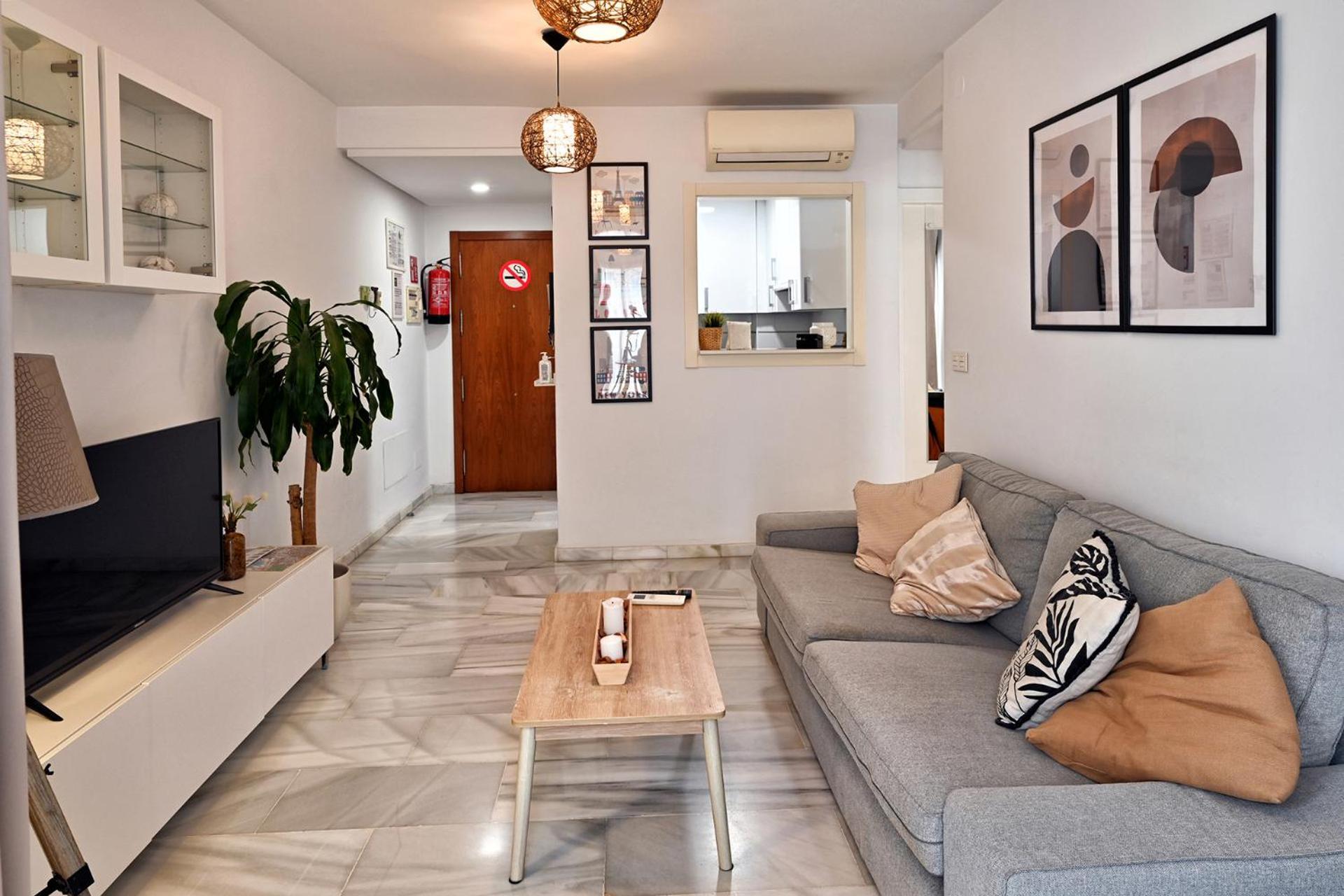 Love Rent4 Malaga Rene Exterior photo